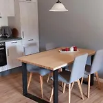 Matzibarg شقة *